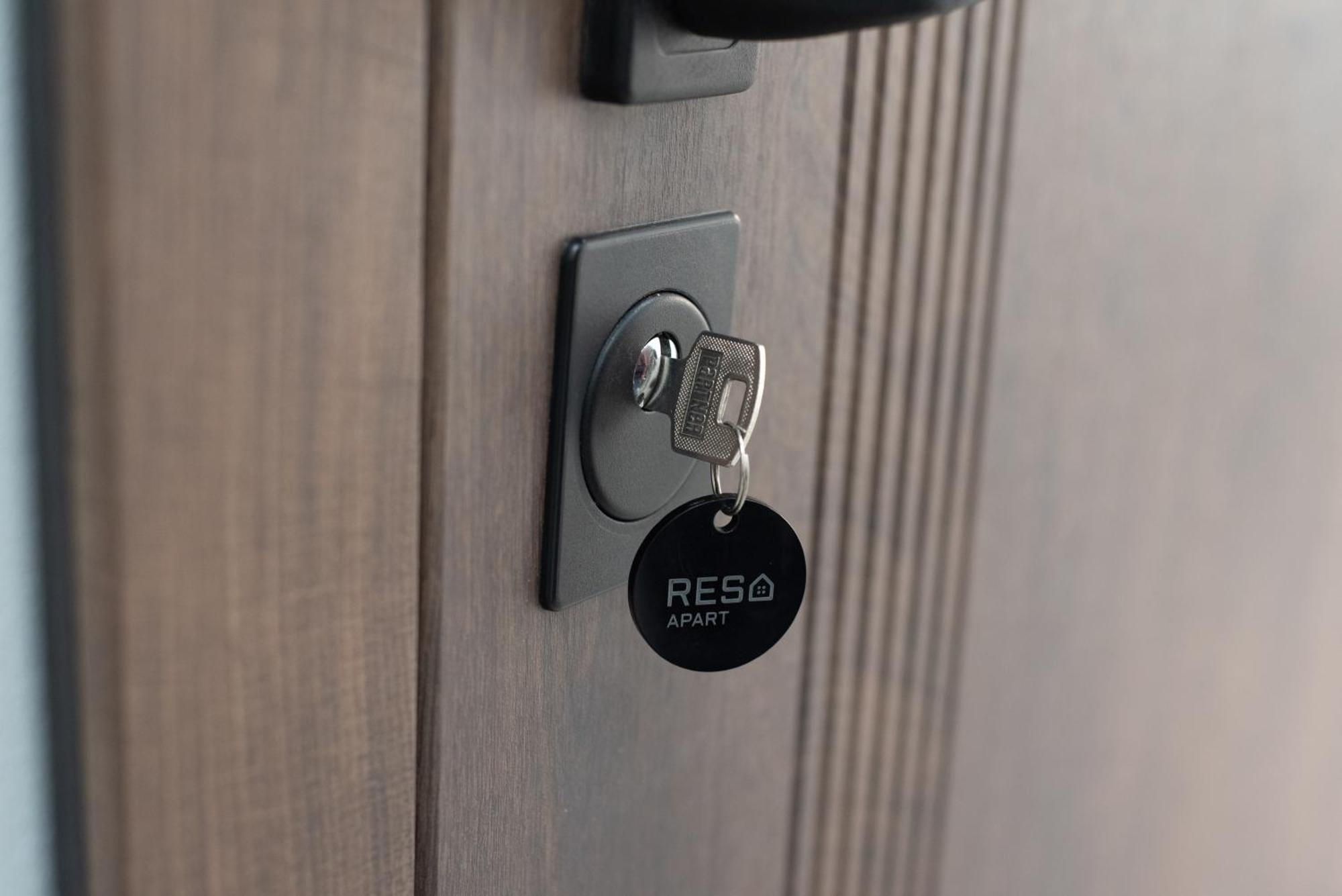 Resa Apart - Нові Smart-Квартири Біля Річки Uzjhorod Eksteriør bilde